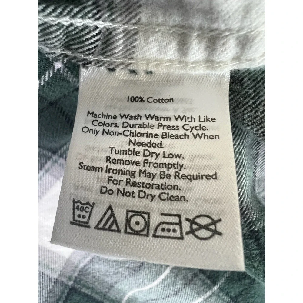 Eddie Bauer Shirt Men's XL Relaxed Fit Green Plaid Button Down Cotton Casual